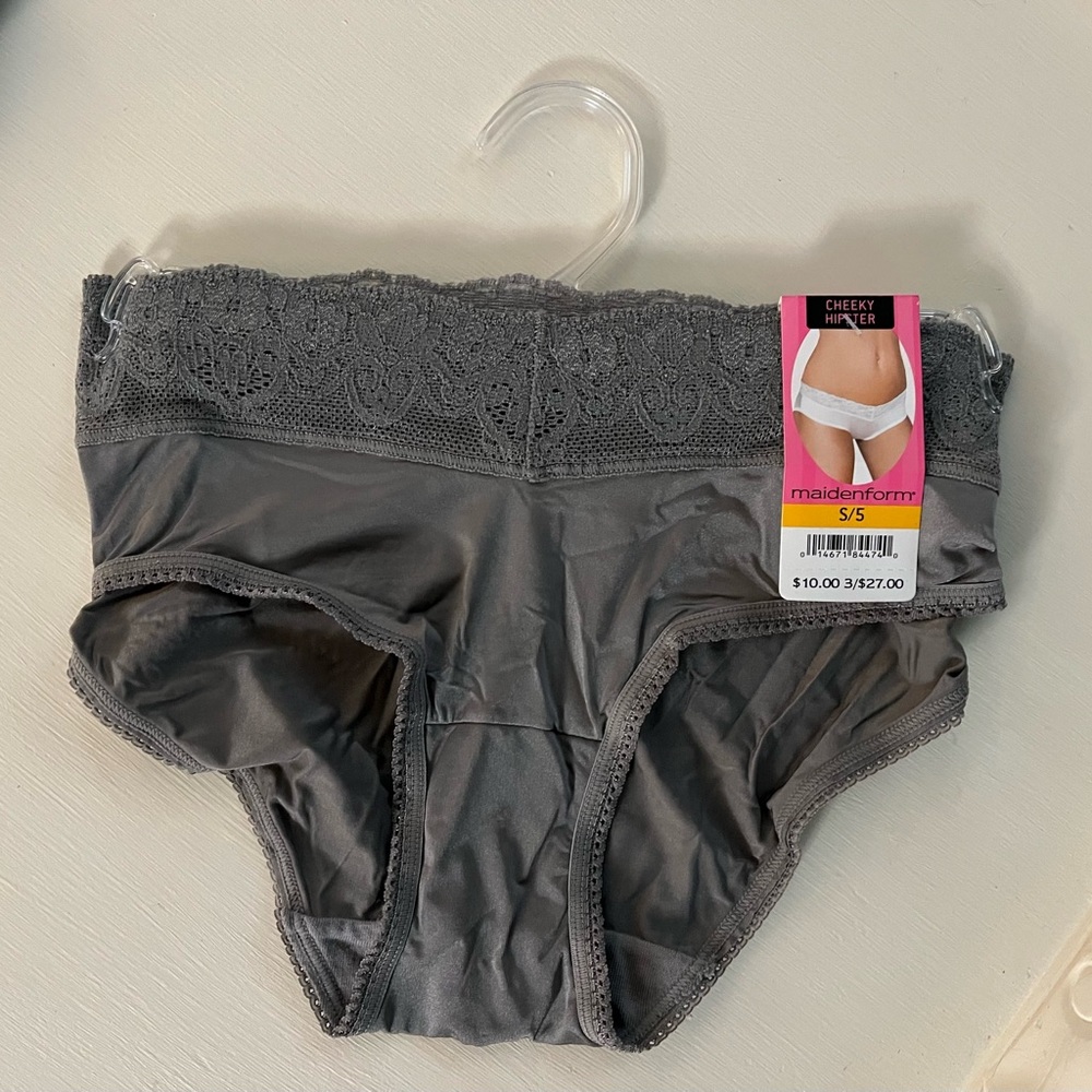 Victoria’s Secret bikini panties bundle - Picture 7 of 9